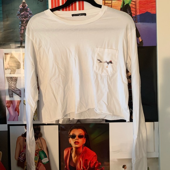 Brandy Melville Tops - Brandy Melville Shark Resort Top